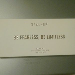 NEW Realher blush kit w/ brush